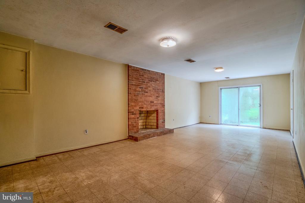 4456 38TH STREET N
