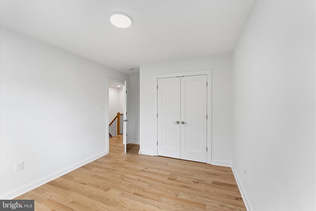 3906 14TH STREET N