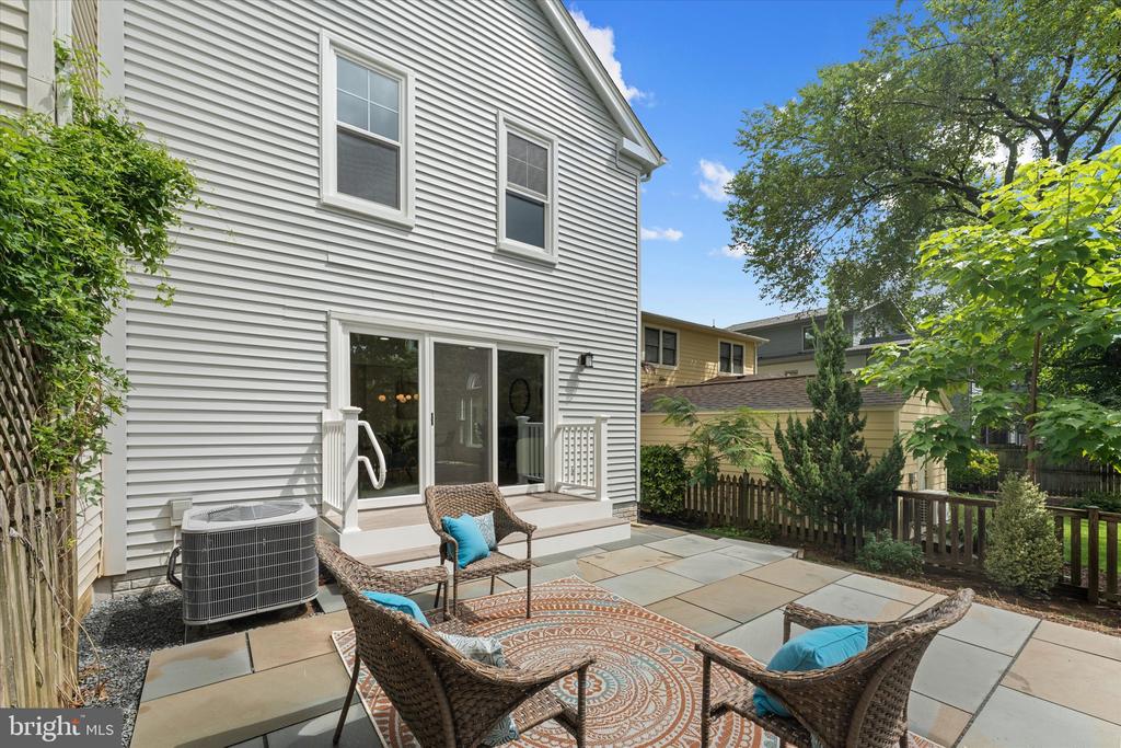3906 14TH STREET N