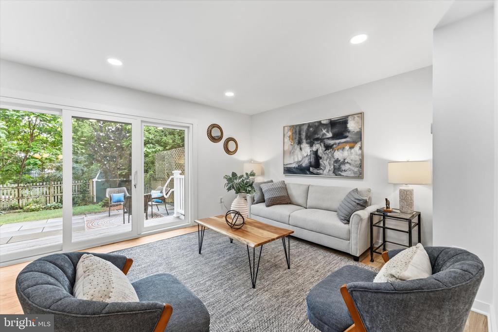 3906 14TH STREET N