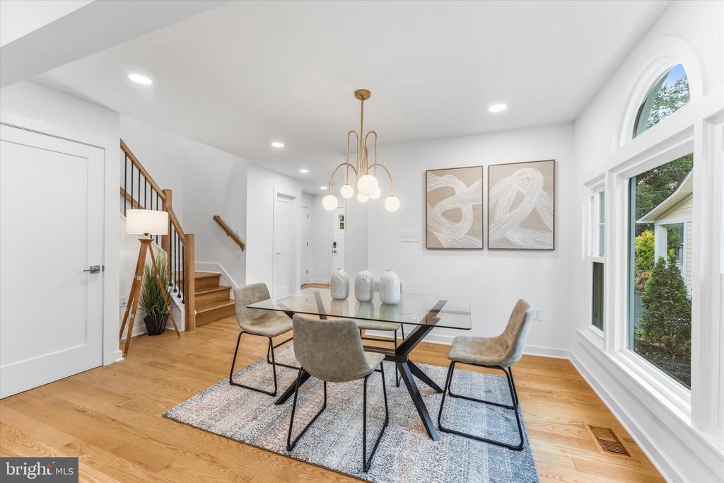 3906 14TH STREET N
