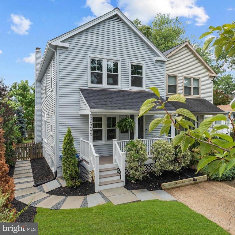 3906 14TH STREET N