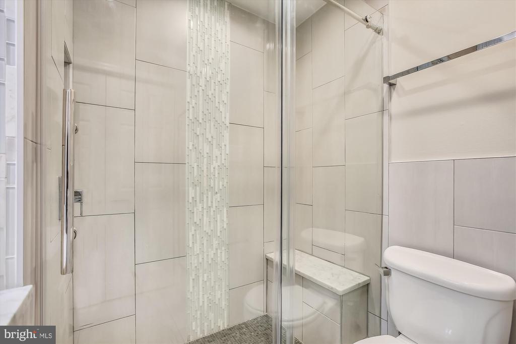 2107 N ROLFE STREET Unit: D