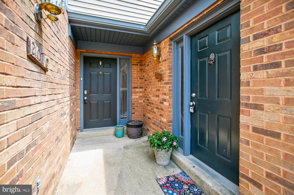 2107 N ROLFE STREET Unit: D
