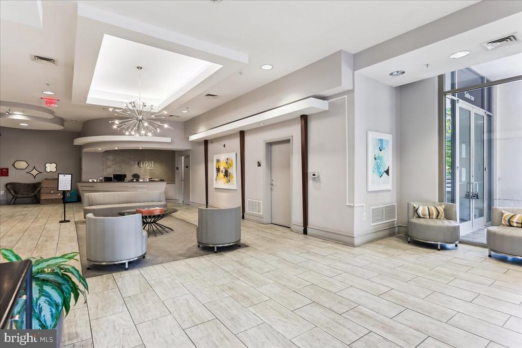3650 S GLEBE ROAD Unit: 157