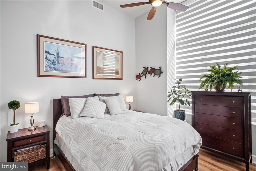 3650 S GLEBE ROAD Unit: 157