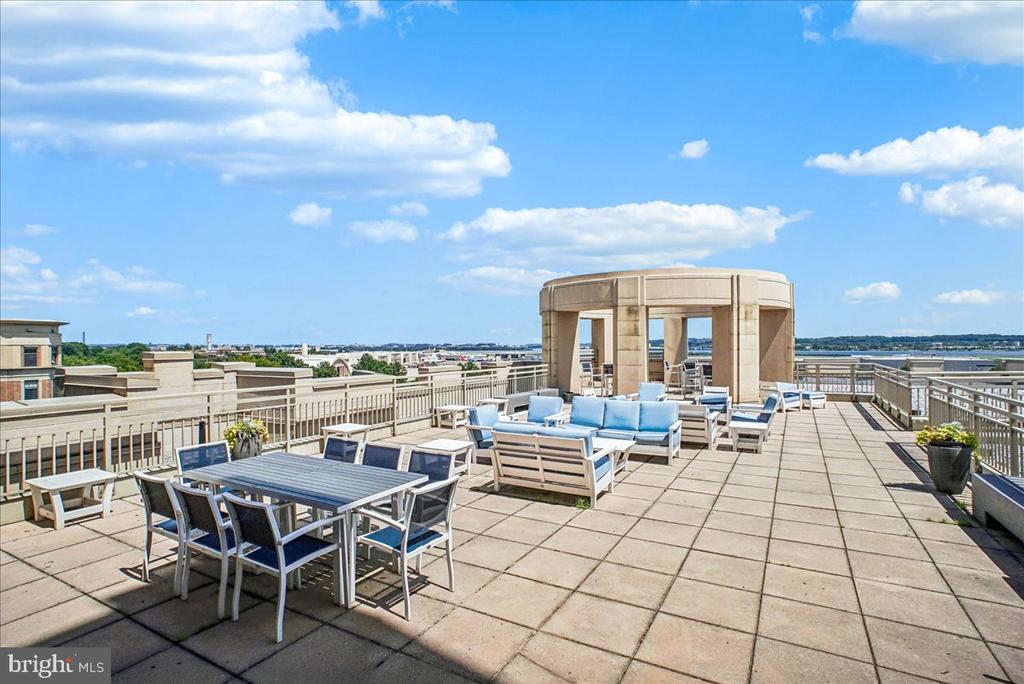 3650 S GLEBE ROAD Unit: 157