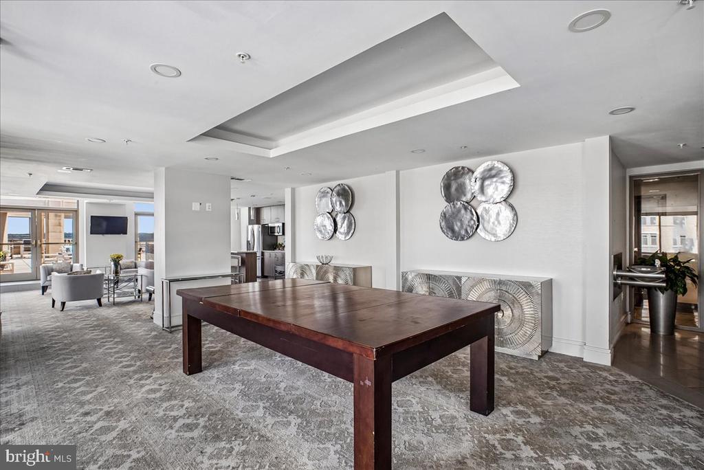 3650 S GLEBE ROAD Unit: 157