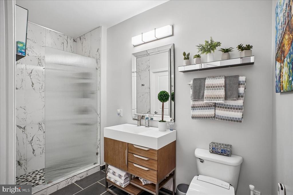3650 S GLEBE ROAD Unit: 157