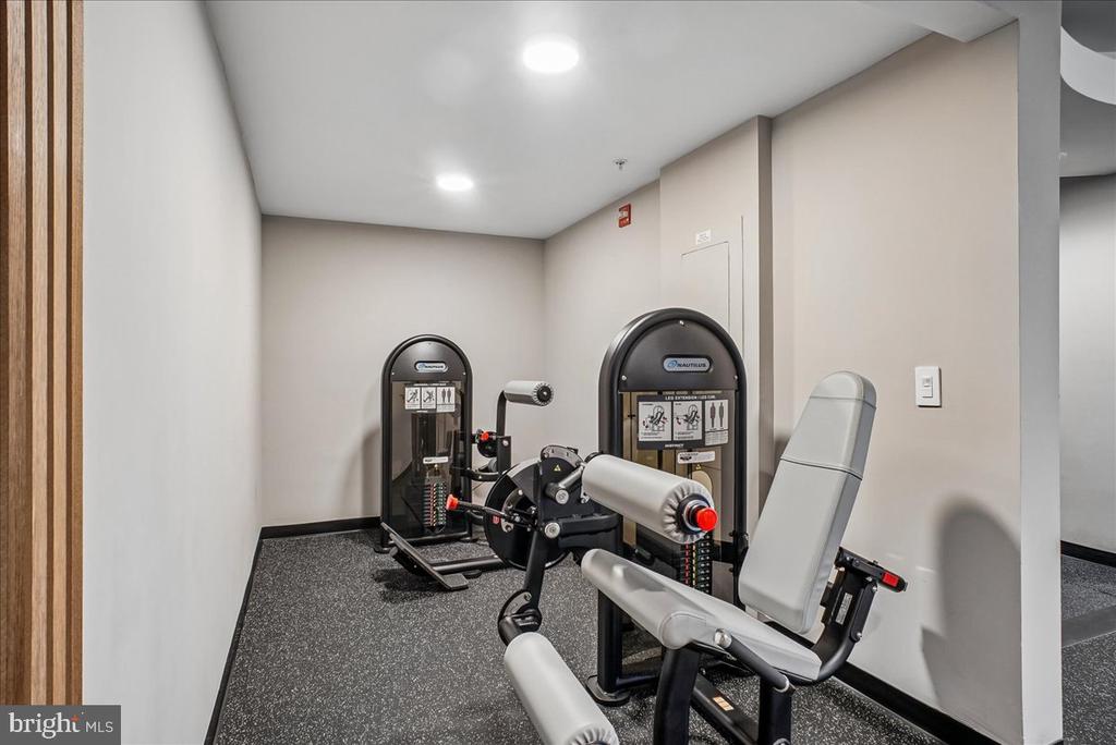 3650 S GLEBE ROAD Unit: 157