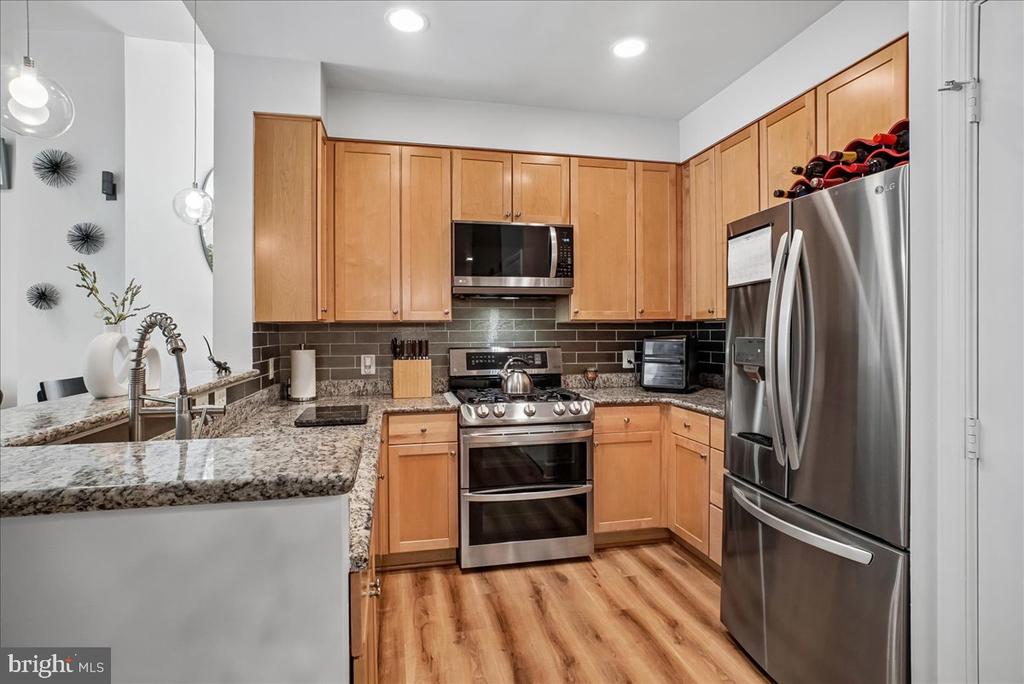 3650 S GLEBE ROAD Unit: 157
