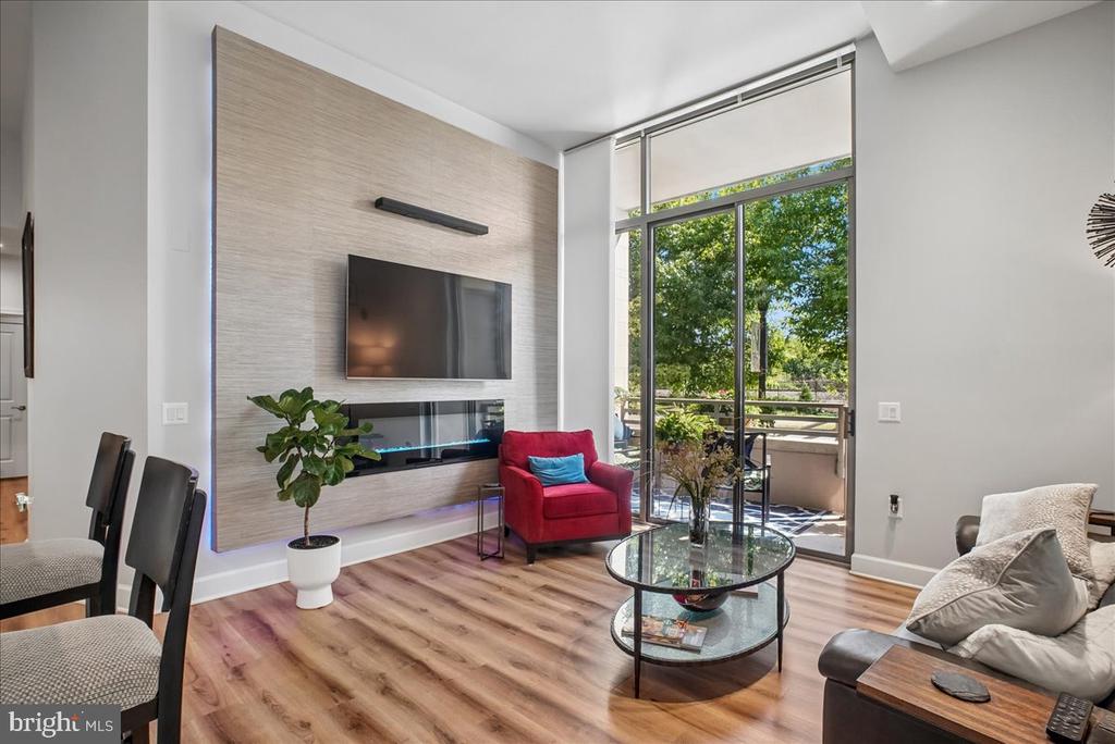 3650 S GLEBE ROAD Unit: 157