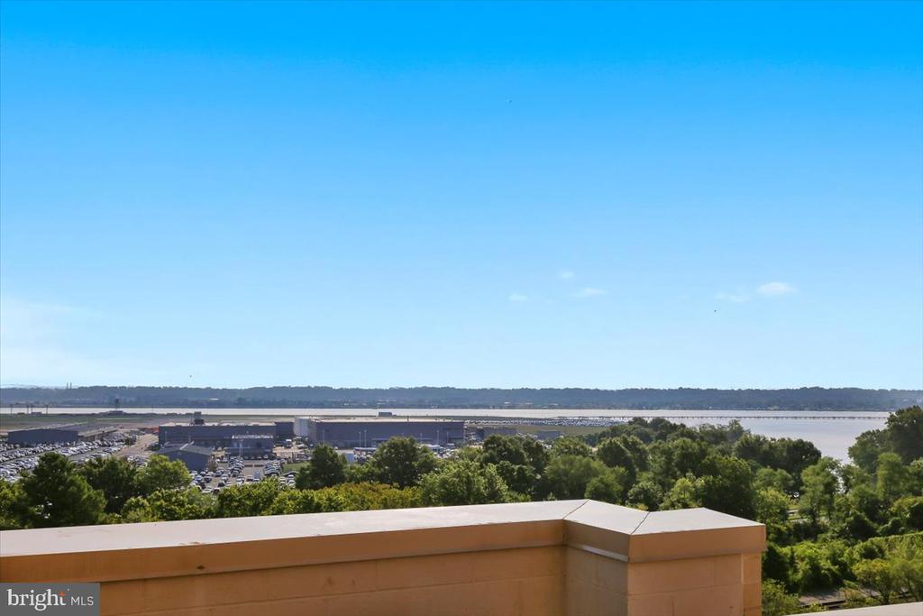 3650 S GLEBE ROAD Unit: 157