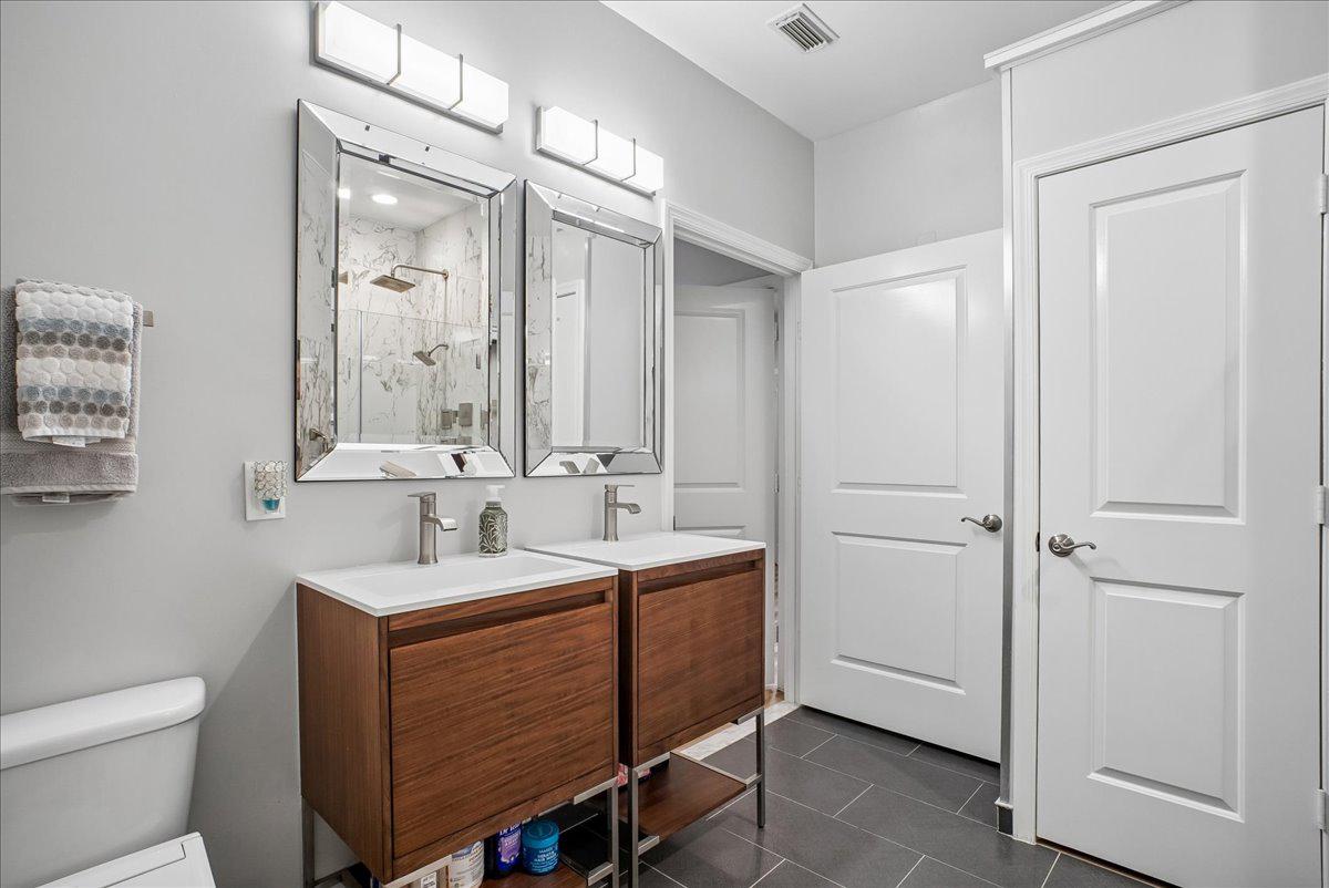 3650 S GLEBE ROAD Unit: 157