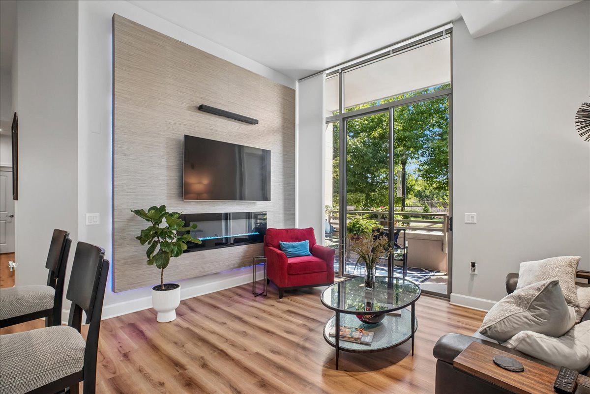 3650 S GLEBE ROAD Unit: 157