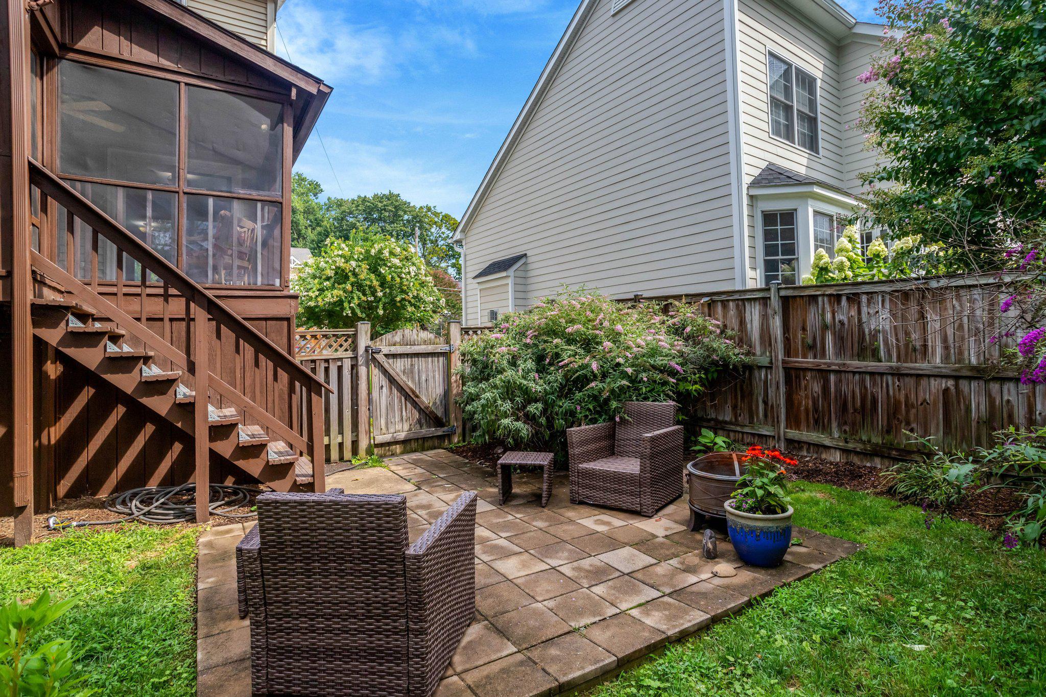 5854 26TH STREET N