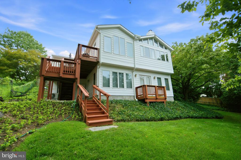 5117 WILLIAMSBURG BOULEVARD