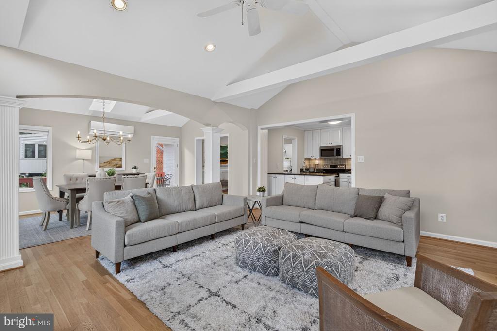 5117 WILLIAMSBURG BOULEVARD