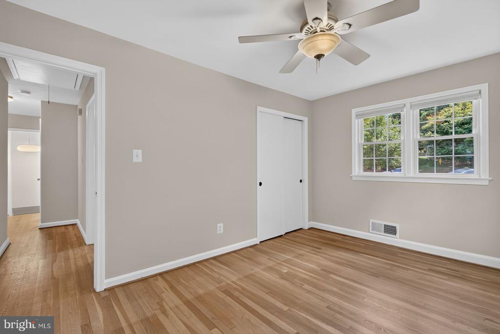 5117 WILLIAMSBURG BOULEVARD
