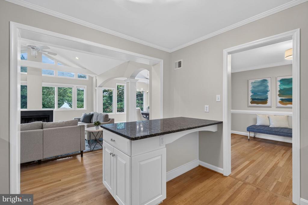 5117 WILLIAMSBURG BOULEVARD