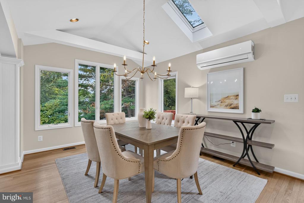 5117 WILLIAMSBURG BOULEVARD