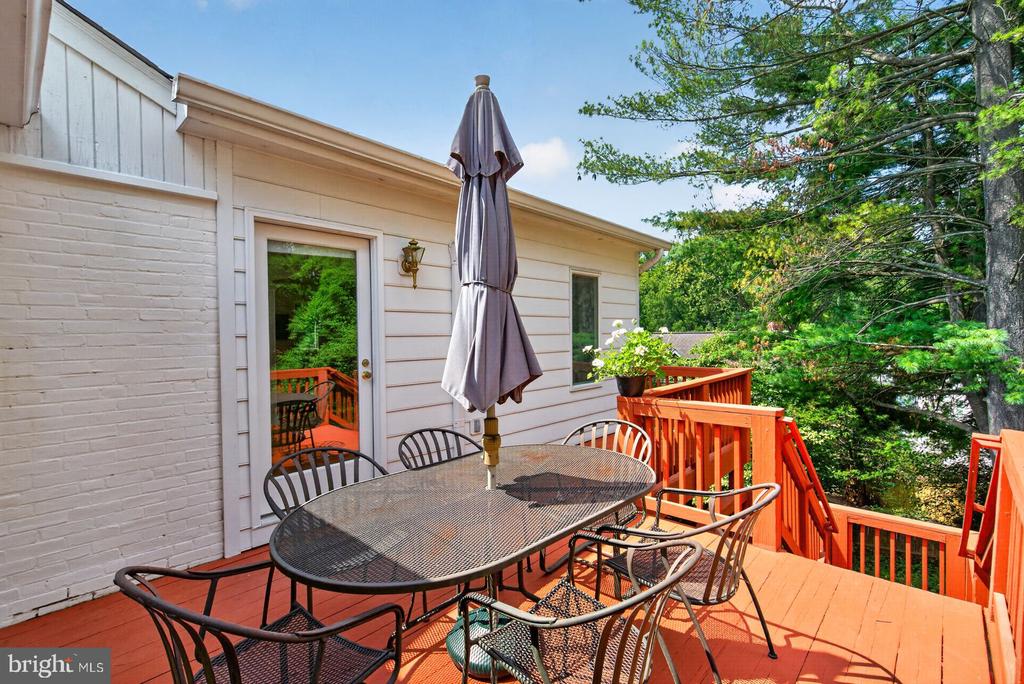 5117 WILLIAMSBURG BOULEVARD