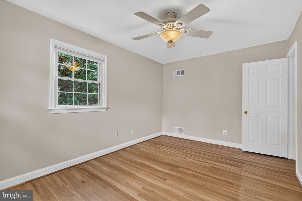 5117 WILLIAMSBURG BOULEVARD