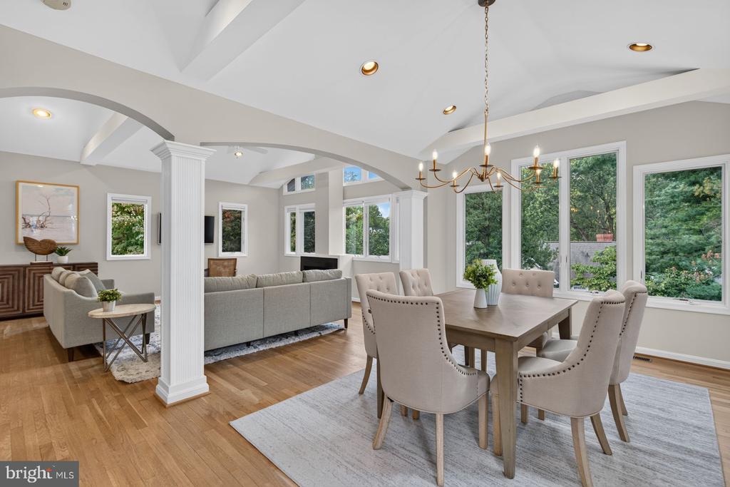 5117 WILLIAMSBURG BOULEVARD