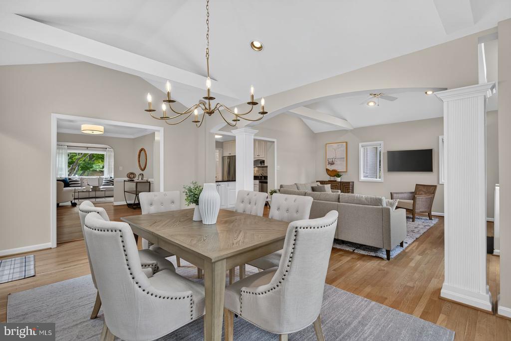 5117 WILLIAMSBURG BOULEVARD
