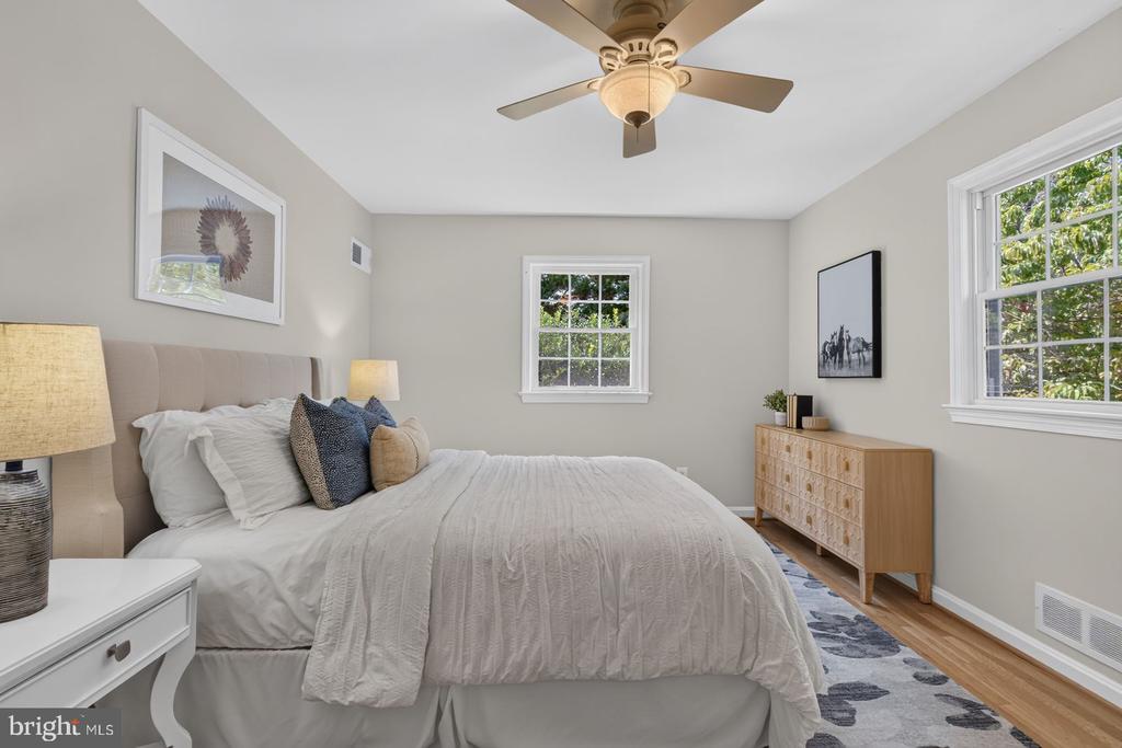 5117 WILLIAMSBURG BOULEVARD