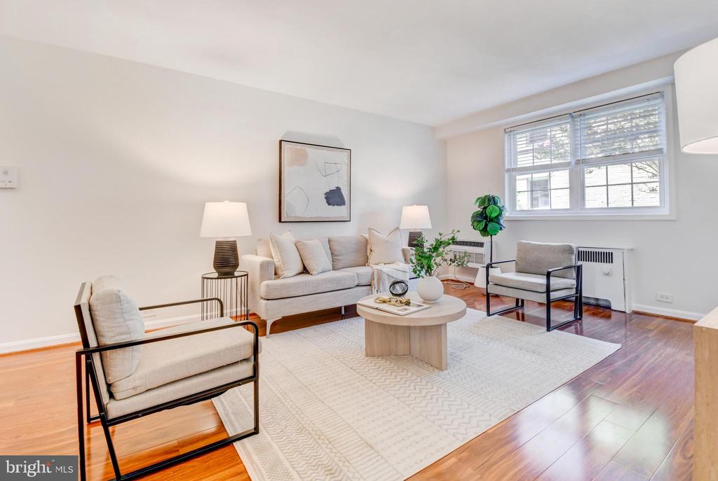 105 N GEORGE MASON DRIVE Unit: 1053