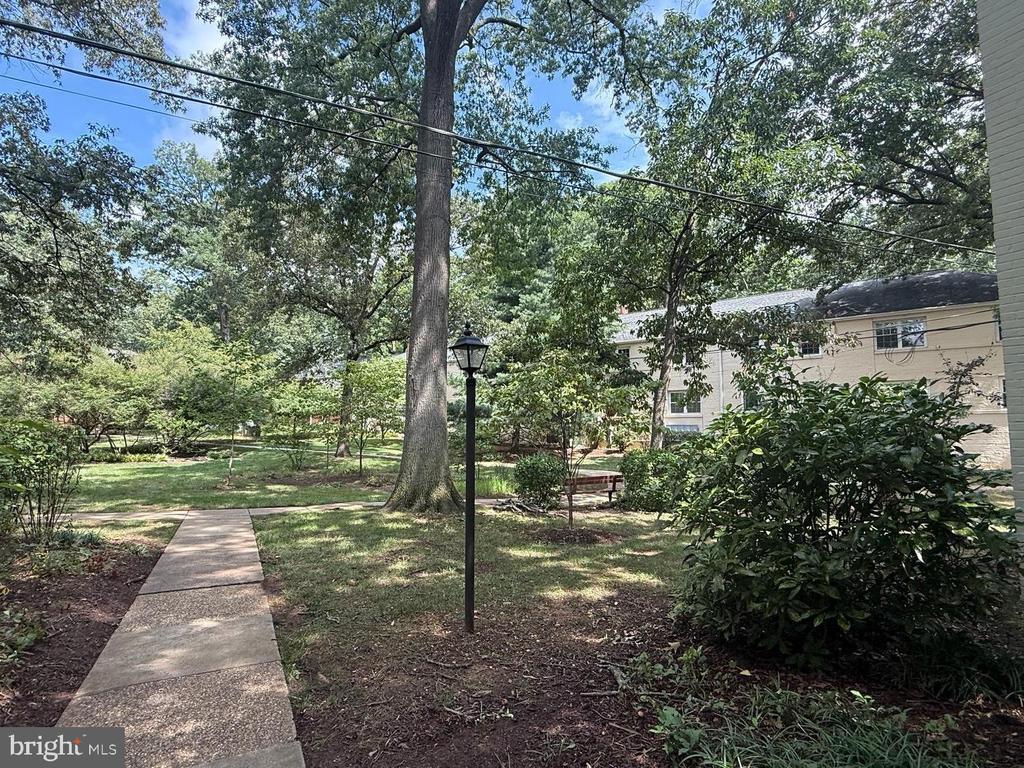 105 N GEORGE MASON DRIVE Unit: 1053