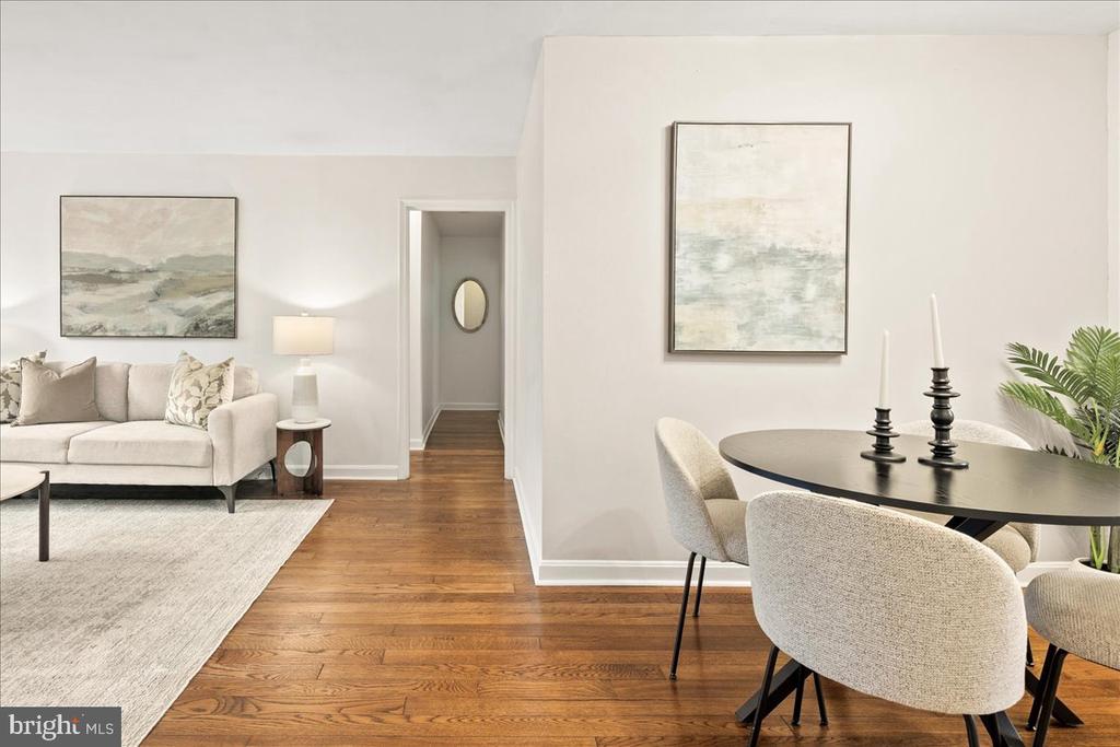 202 N GEORGE MASON DRIVE Unit: 202-2