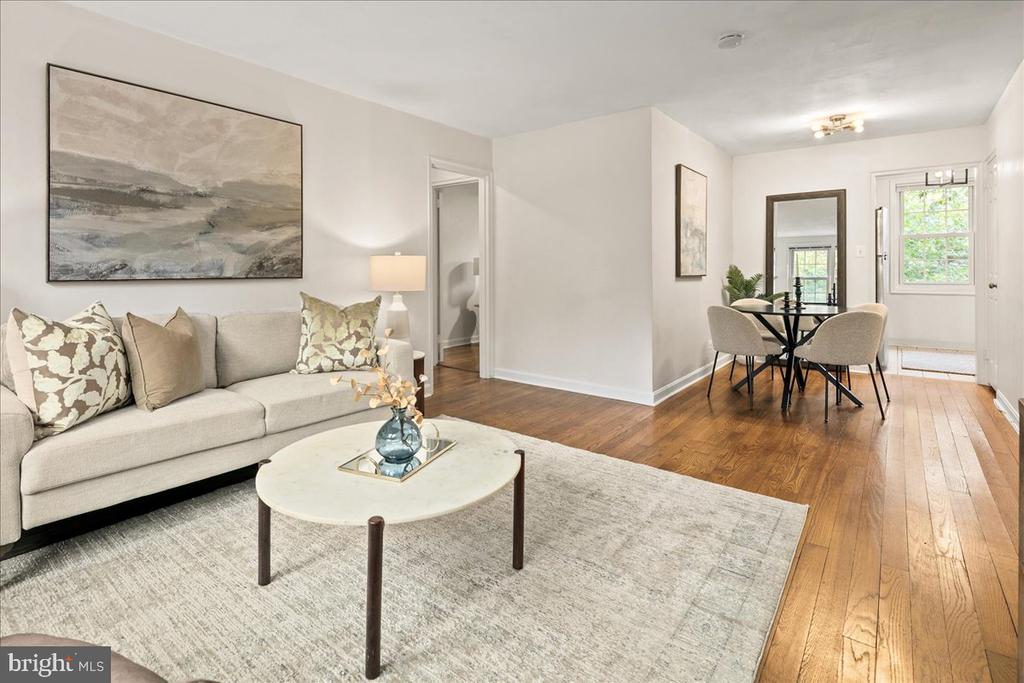 202 N GEORGE MASON DRIVE Unit: 202-2