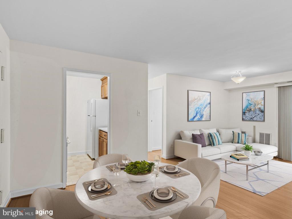 1931 N CLEVELAND STREET Unit: 210