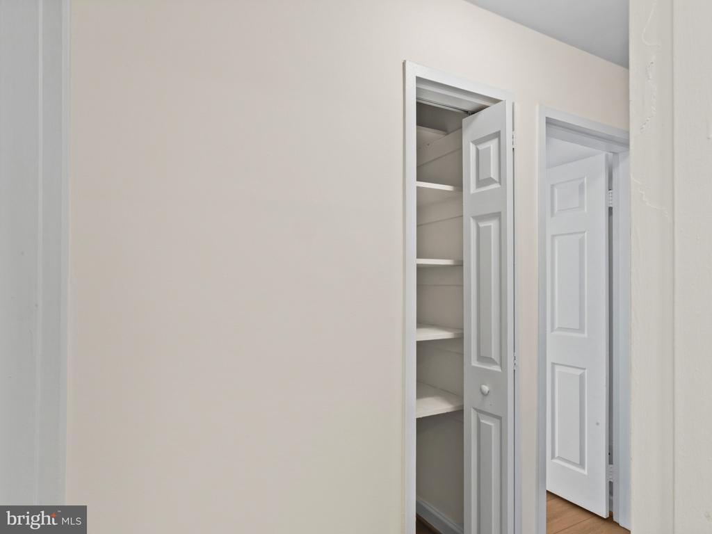 1931 N CLEVELAND STREET Unit: 210