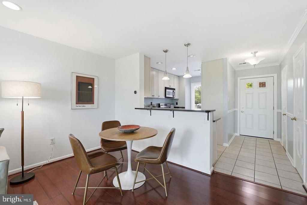 1414 12TH STREET N Unit: 1414A