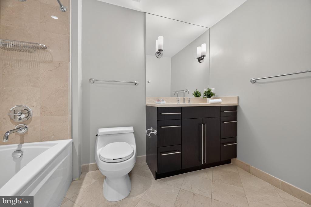 1111 19TH STREET N Unit: 1503