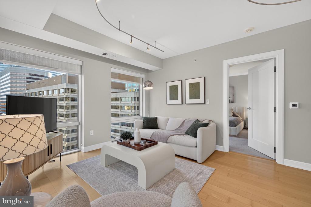 1111 19TH STREET N Unit: 1503