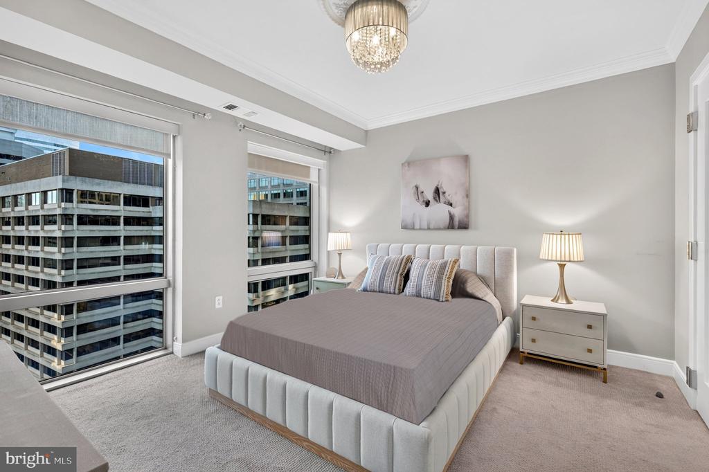 1111 19TH STREET N Unit: 1503
