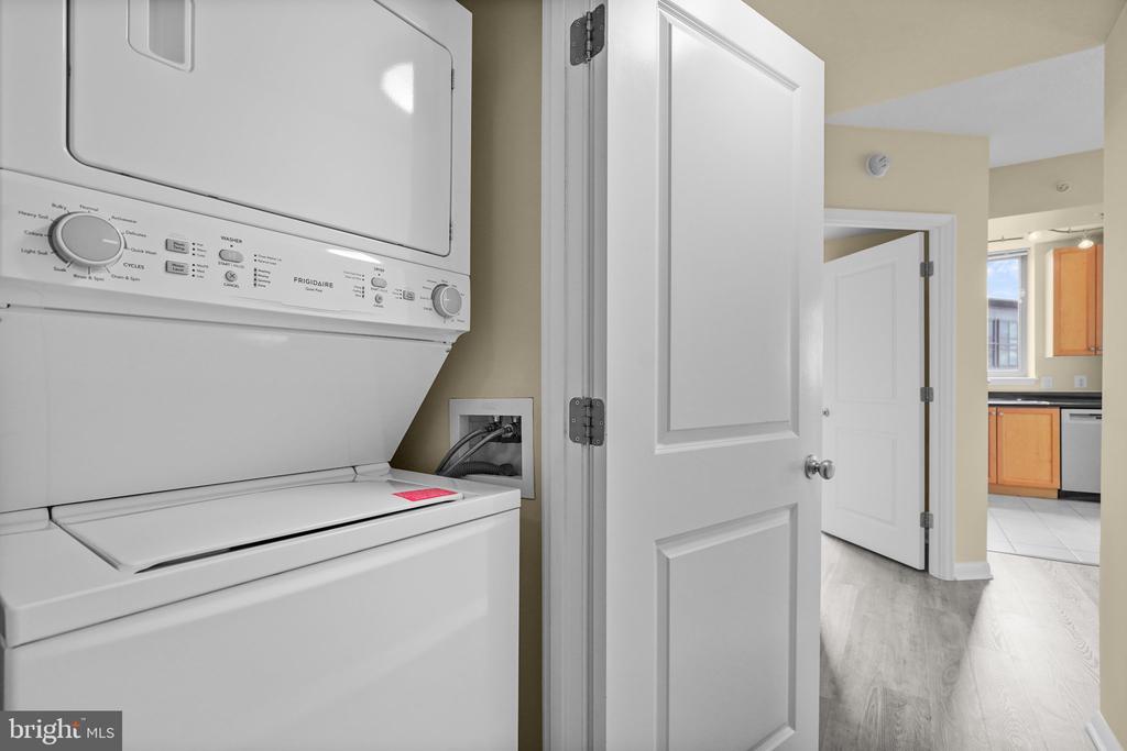 851 N GLEBE ROAD N Unit: 1419