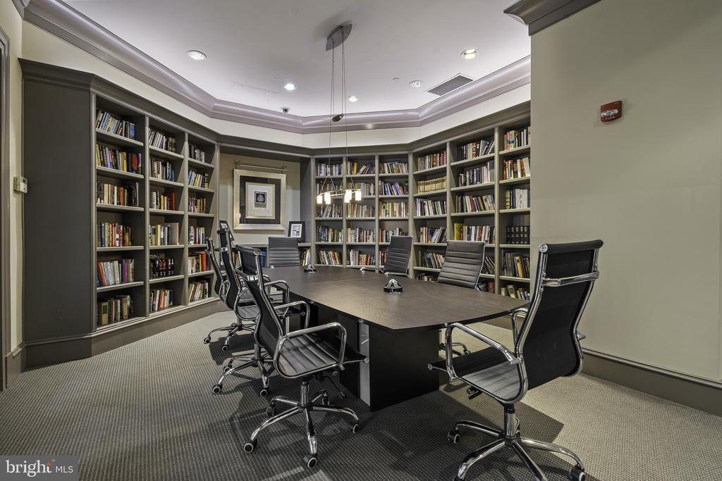 851 N GLEBE ROAD N Unit: 1419