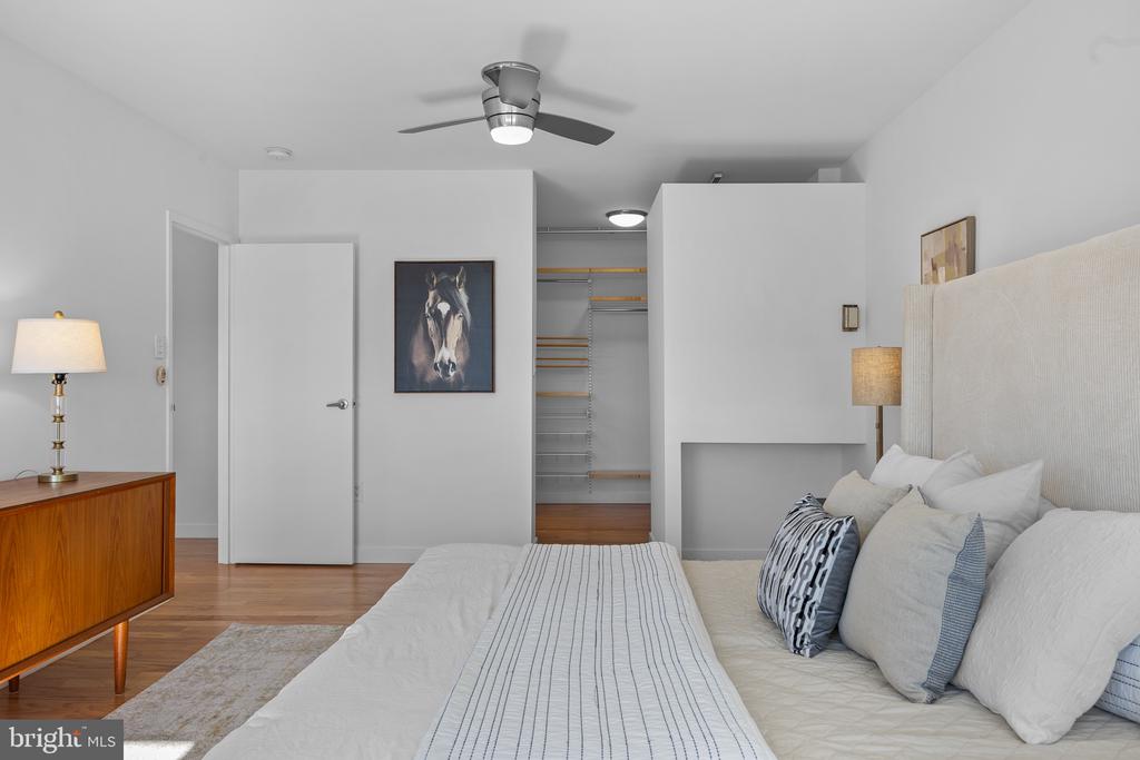 4141 HENDERSON ROAD Unit: 910