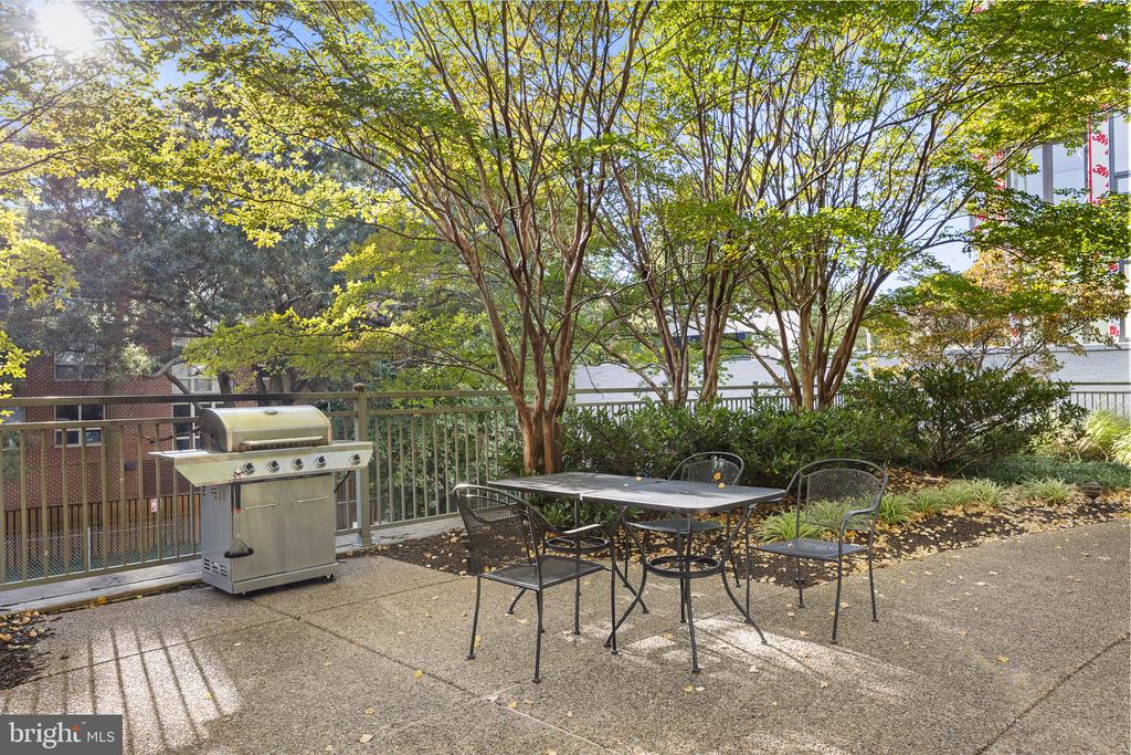 4141 HENDERSON ROAD Unit: 910