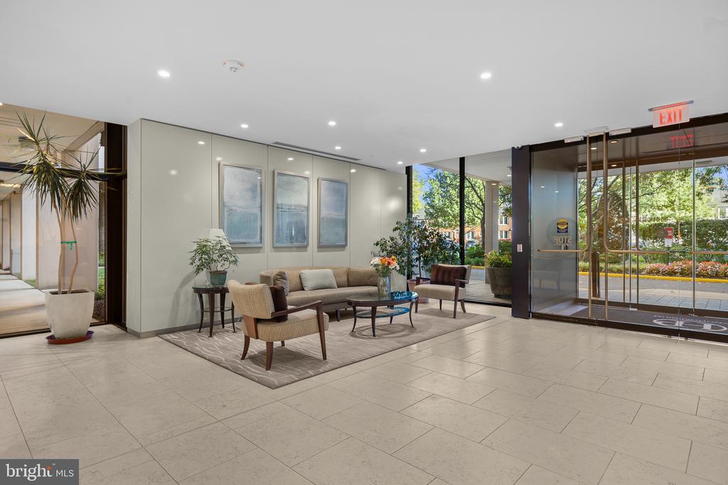 4141 HENDERSON ROAD Unit: 910