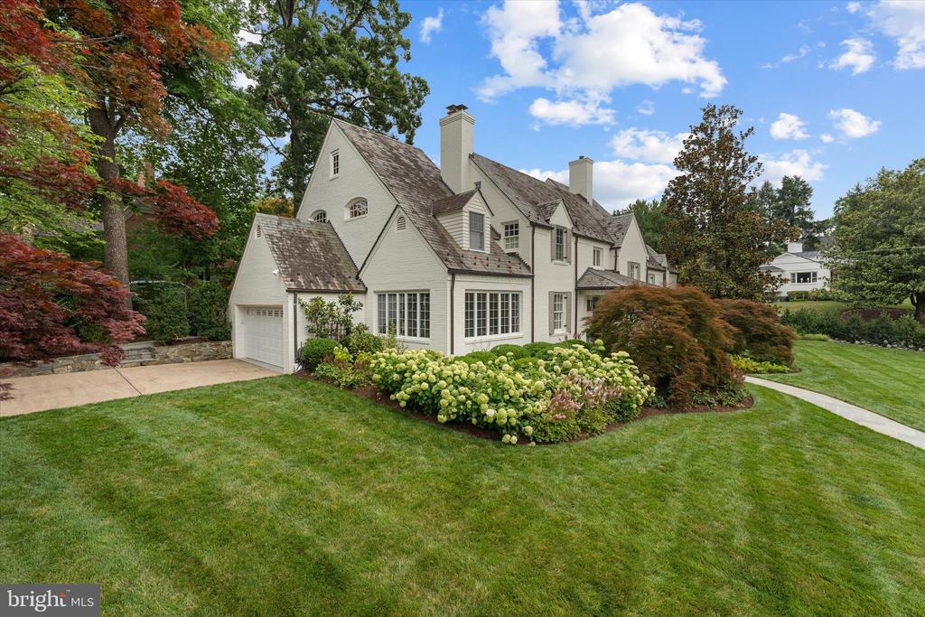 4600 32ND ROAD N
