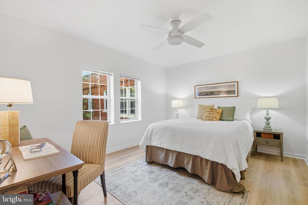 1728 N QUEENS LANE Unit: 3-181