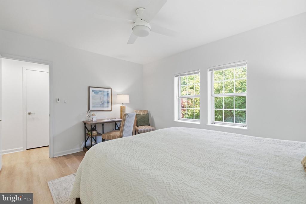 1728 N QUEENS LANE Unit: 3-181