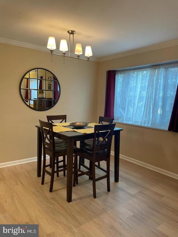 1200 S ARLINGTON RIDGE ROAD Unit: 315