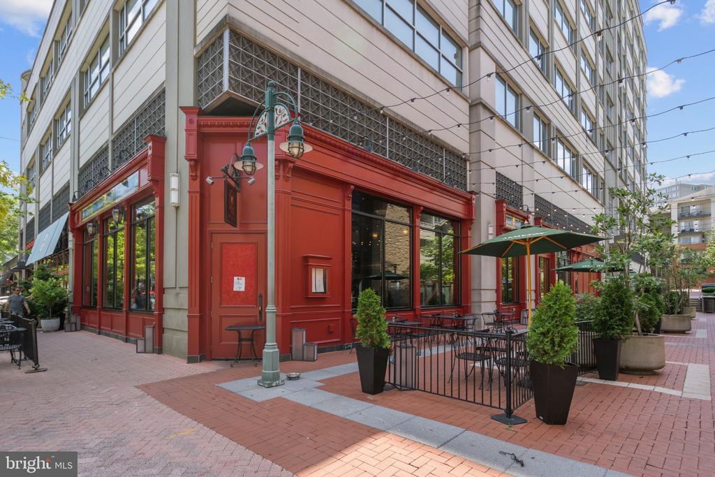 2321 25TH STREET S Unit: 2-105